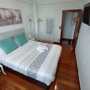 Quarto em Acomodações Particulares Habitación 1 Con Vistas Bilbau